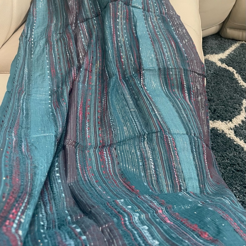 Scarf - Picture 8 of 11